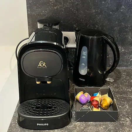 Ideal - Quiet Garden - Free Parking