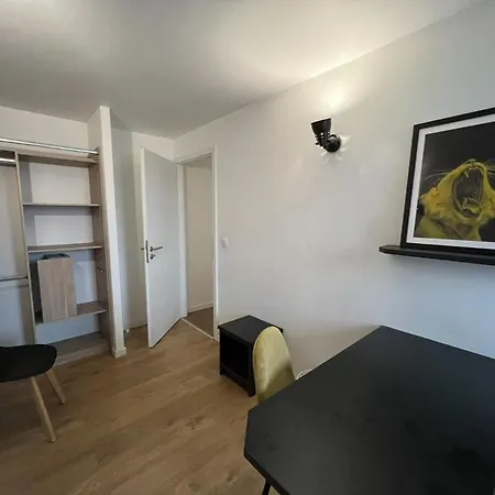 Ideal - Quiet Garden - Free Parking * 뮐루즈