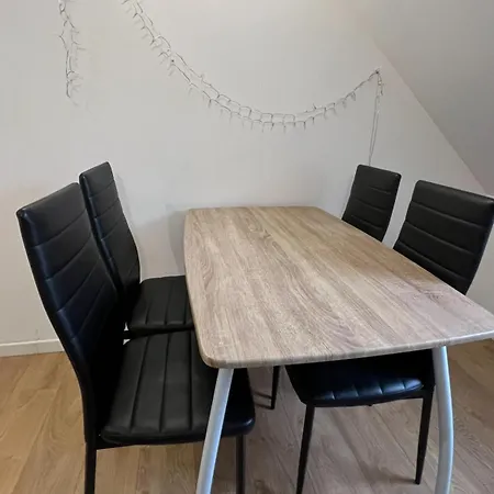 Daire Ideal - Quiet Garden - Free Parking *